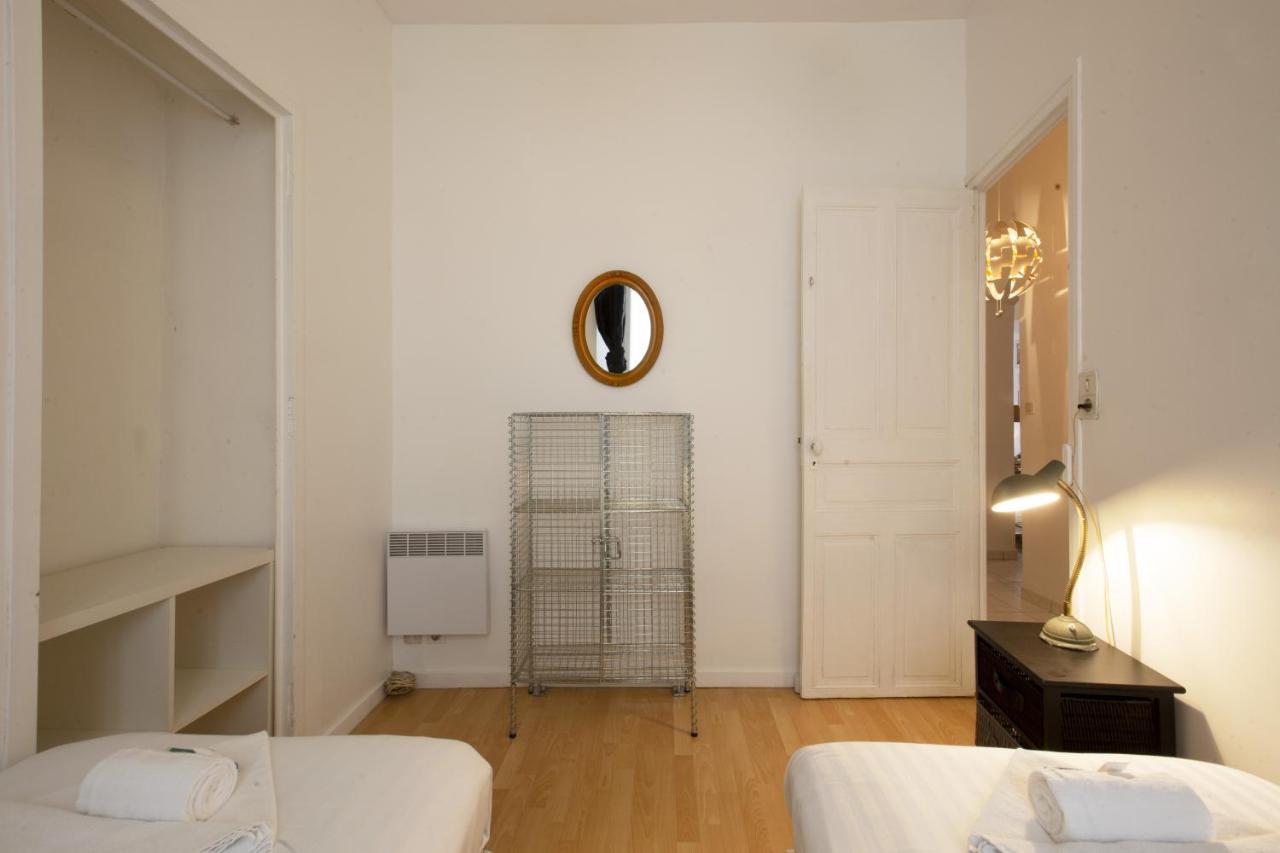 Welkeys - Reine Nathalie Apartment Биарриц Экстерьер фото